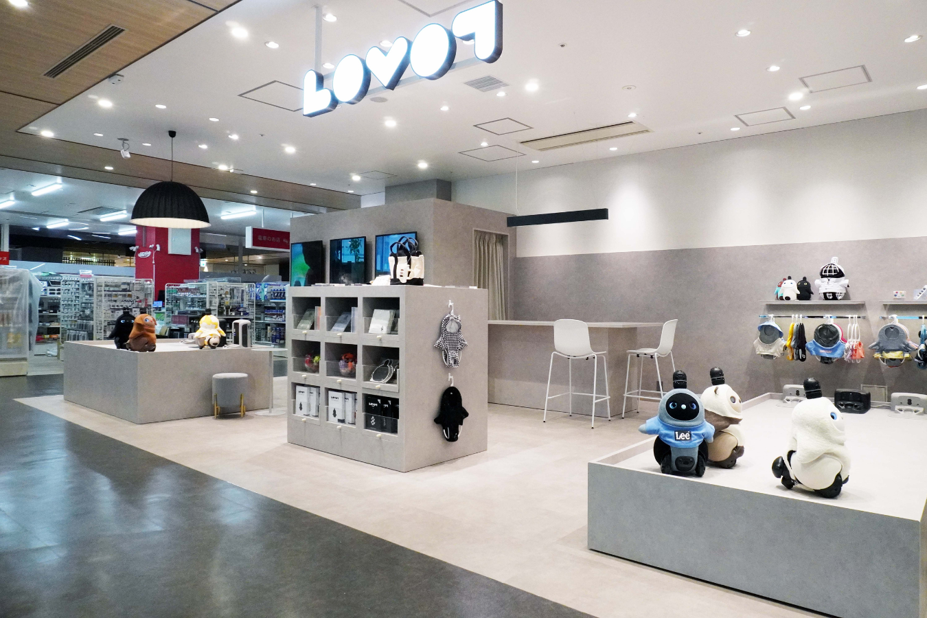 ZUTTO応援団_LOVOT ストア ミナモア広島店全景