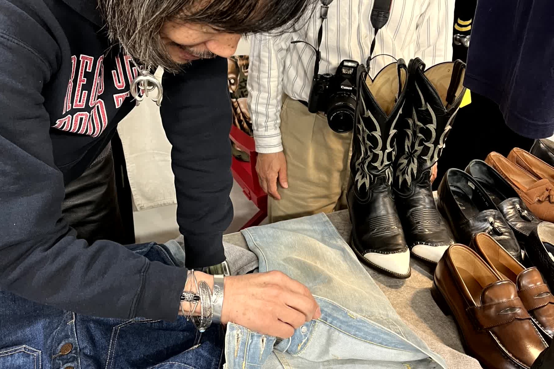 ZUTTOな人々_中下さん ジーンズ談義で盛り上がります