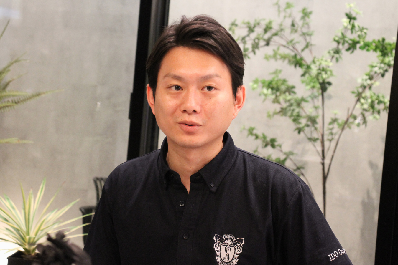 ZUTTO応援団 話す井戸さん